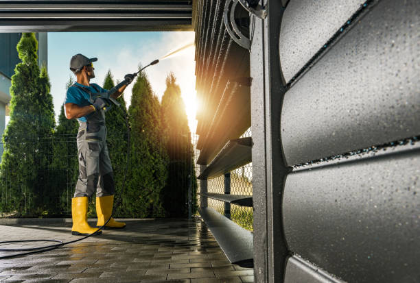 Best Factory Floor Cleaning  in Copiague, NY